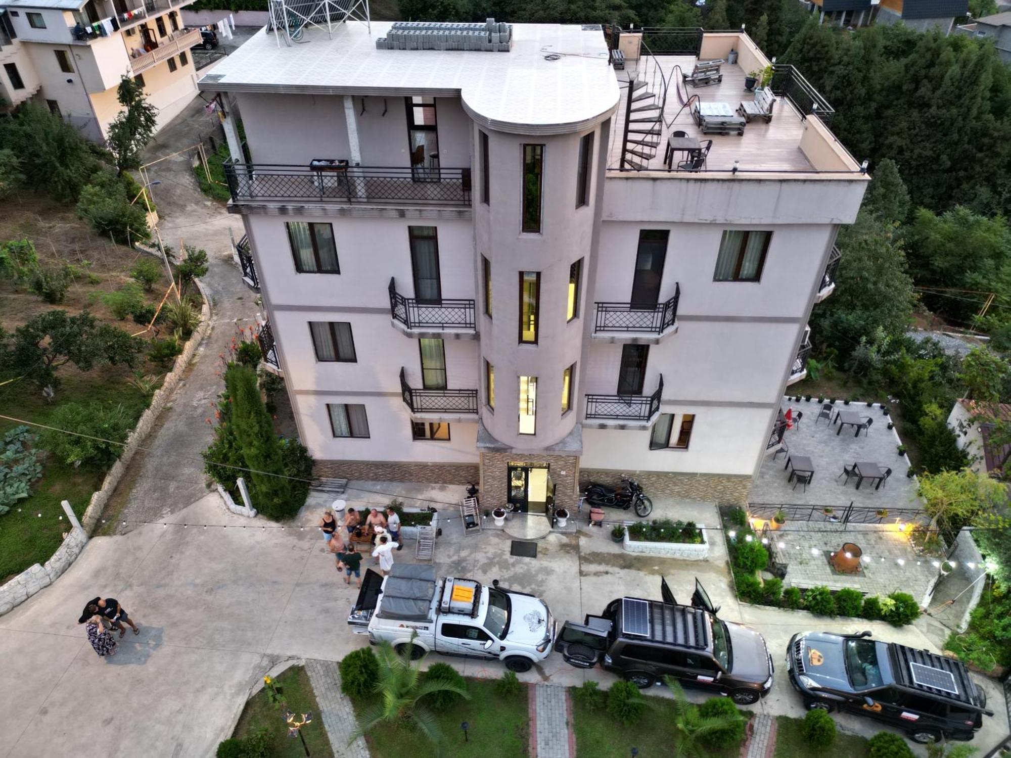 Green Yard Hotel Batumi Eksteriør bilde