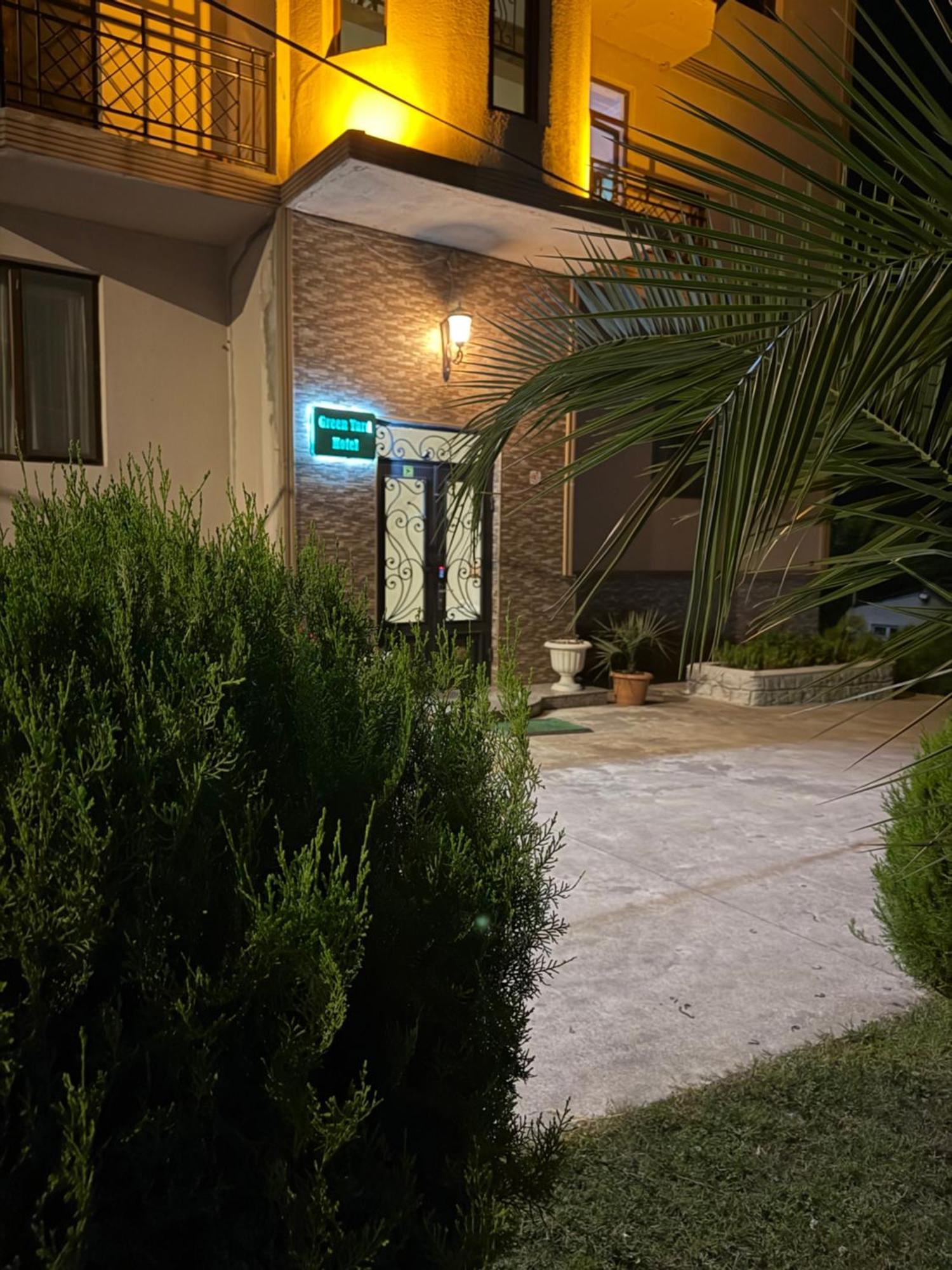 Green Yard Hotel Batumi Eksteriør bilde